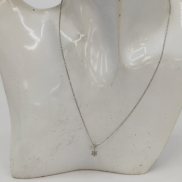 Jewelry Pendant Necklace Star Diamond 0.15ct Whit - Picture 7 of 7